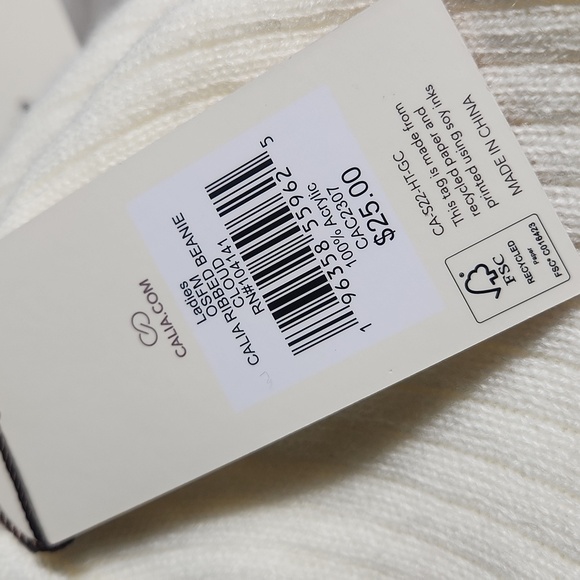 Calia Ribbed Beanie in cloud cream - Picture 4 of 5